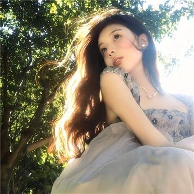 百合绽放